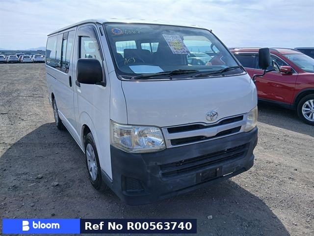 2010 Toyota Hiace V