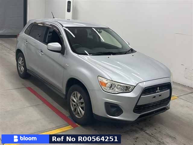 2015 Mitsubishi RVR