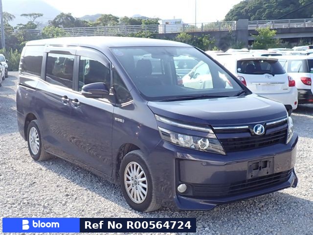 2014 Toyota Voxy HV