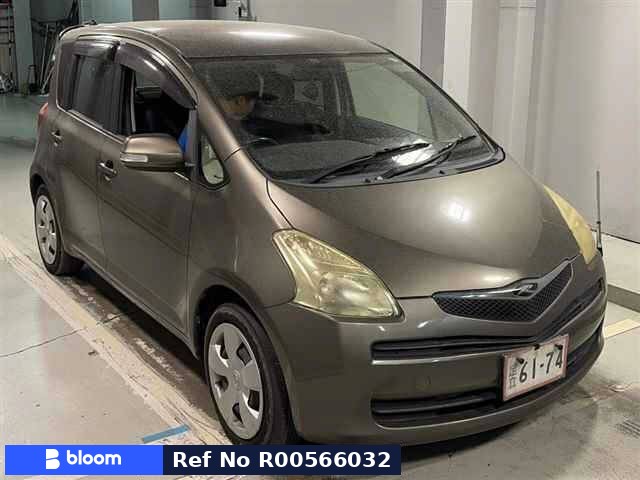 2005 Toyota Ractis