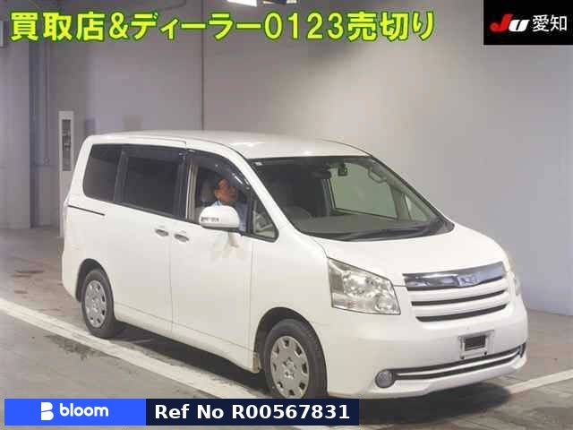 2009 Toyota Noah