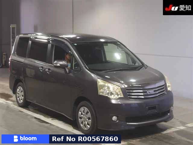 2011 Toyota Noah