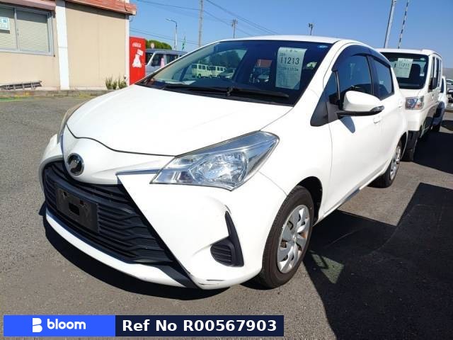 2017 Toyota Vitz
