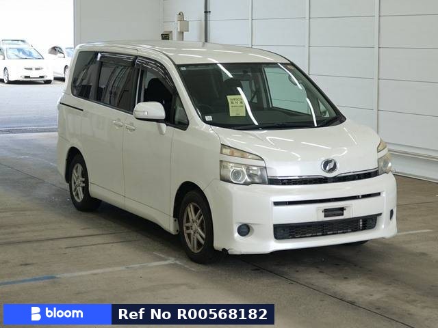 2010 Toyota Voxy