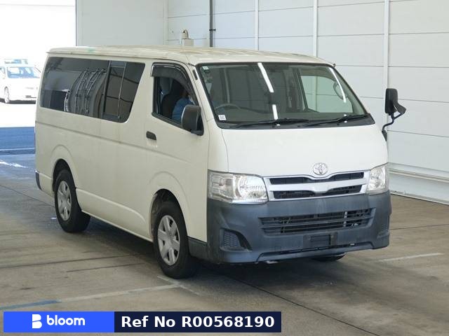 2013 Toyota Hiace V
