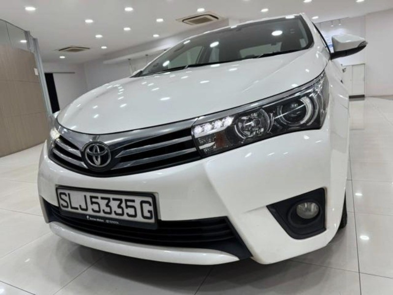2016 Toyota Corolla Altis