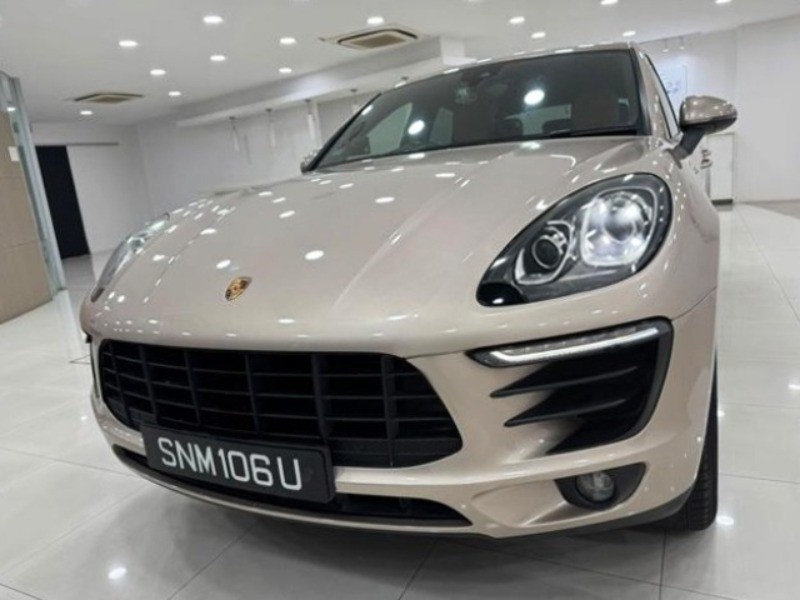 2016 Porsche Macan