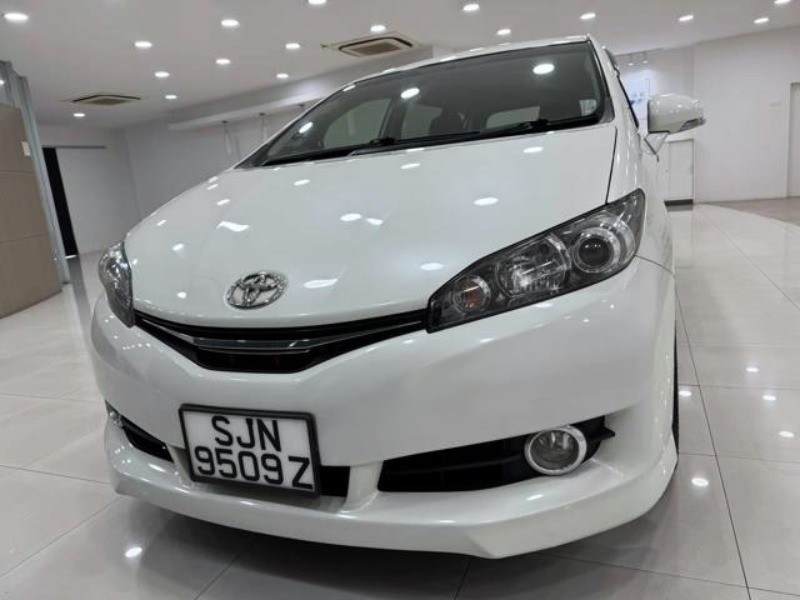 2016 Toyota Wish