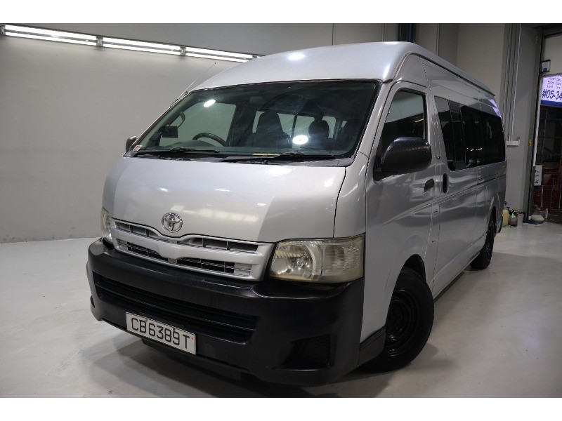 2008 Toyota Hiace Commuter