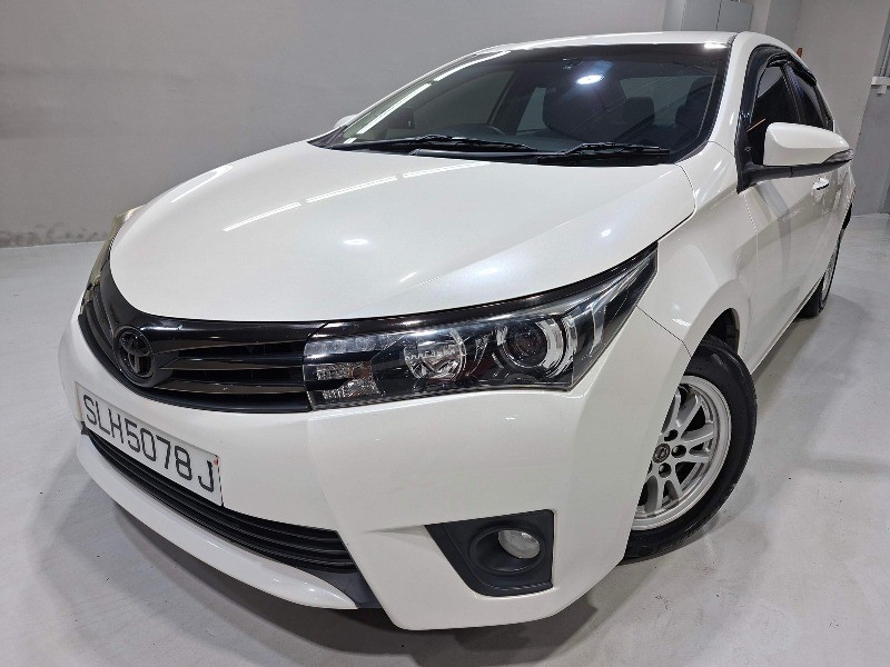 2016 Toyota Corolla Altis