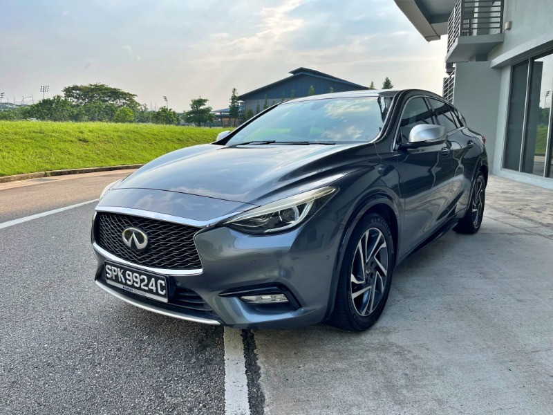 2017 Infiniti Q30